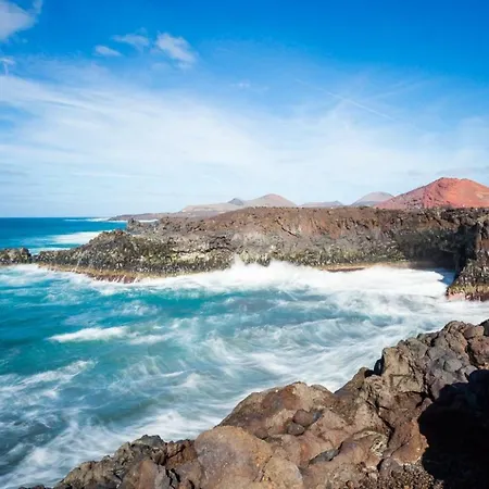 Sea Breeze Playa Blanca (Lanzarote)